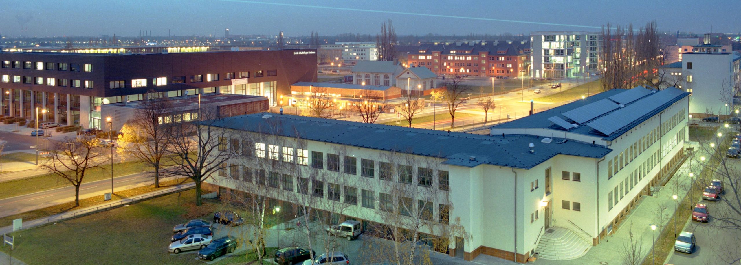 Technologiepark Adlershof bei Nacht